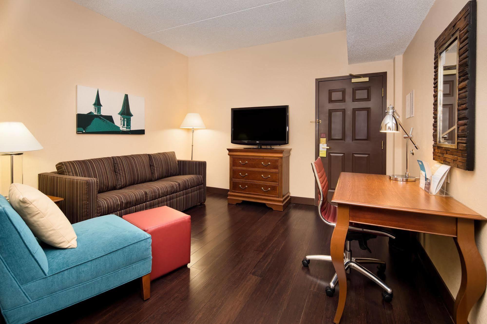 Four Points By Sheraton Louisville Airport Exteriér fotografie