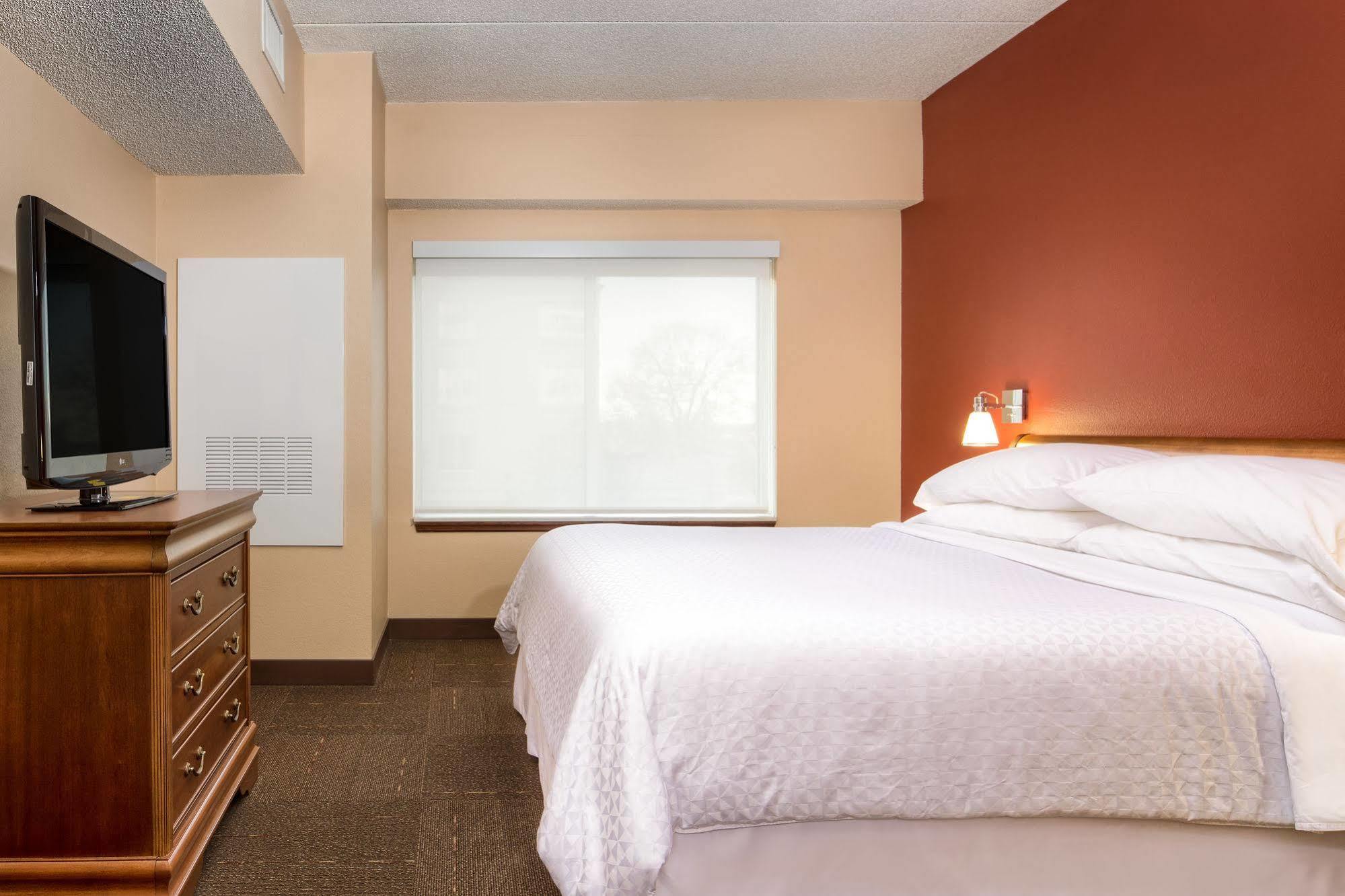 Four Points By Sheraton Louisville Airport Exteriér fotografie